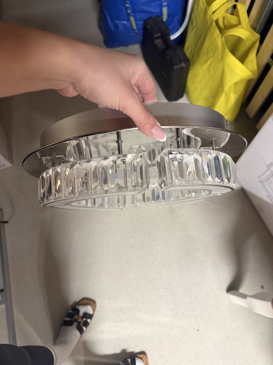 Conforama Lampade: LED Lampe Weisses Licht – Usato da Dübendorf venduto da Viktorija_95 1