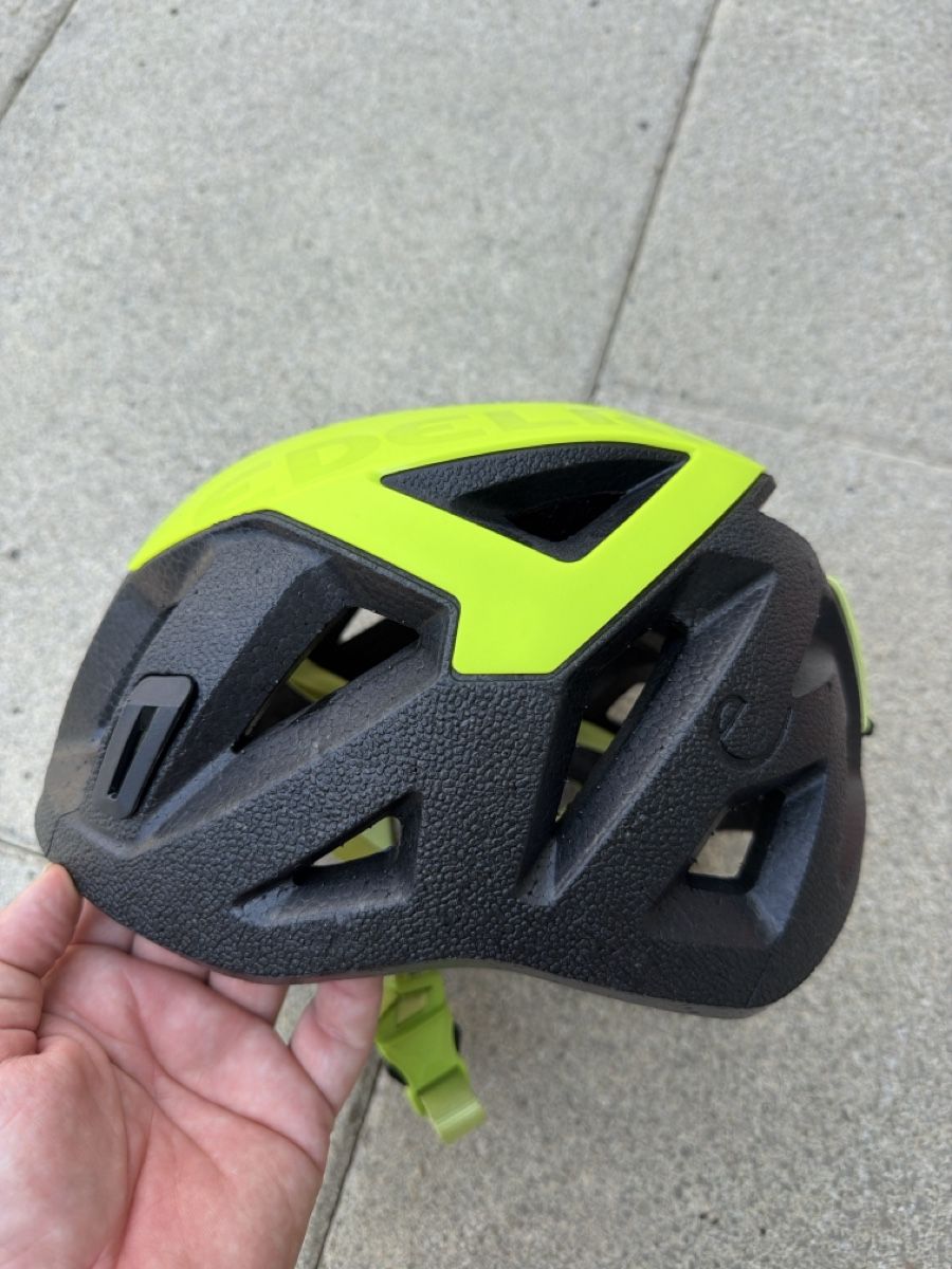 Edelrid Caschi: Edelrid Salathe Kletterhelm – Usato da Rothrist venduto da Jacktk 1