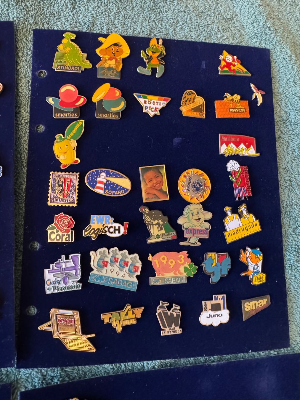 Anhänger: Pin- Sammlung #3 – Gebraucht aus Kestenholz von cvx_889vv 3