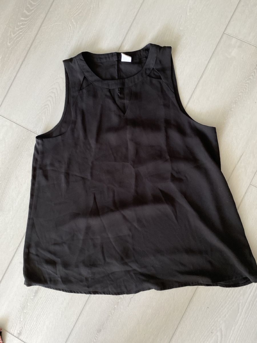 Lotti di vestiti: Kleiderpaket Gr.XS/S(siehe Mass) – Usato da Strengelbach venduto da Bycy 1