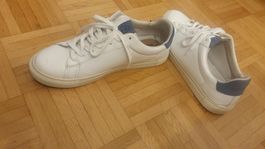Top erhalten Schuhe Sneakers weiss Gr 46 beach mountain