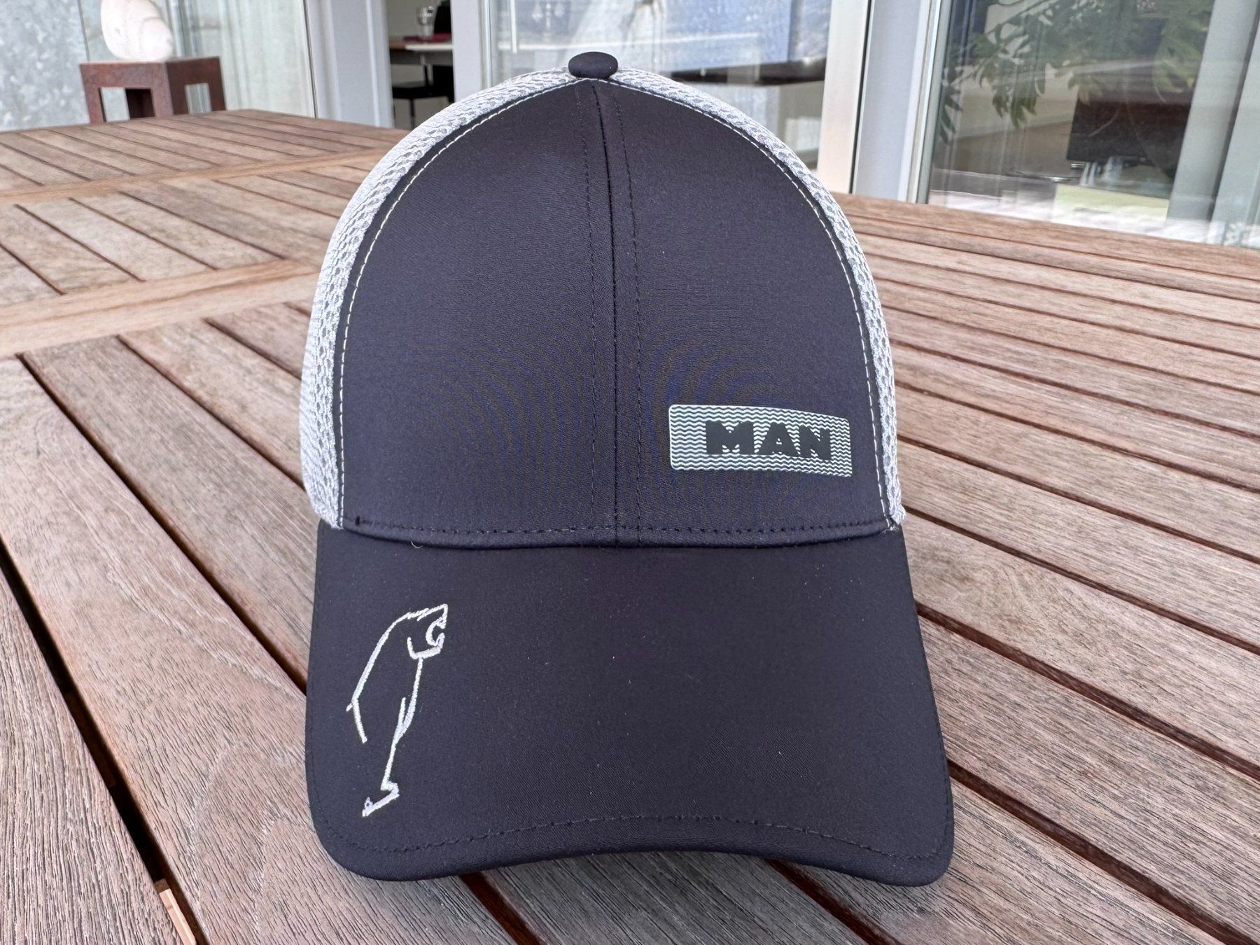 Copricapi, berretti & cappellini: MAN Logo Baseball Mesh-Cap NEU – Nuovo e nell'imballaggio originale da Uster venduto da Shapes 5