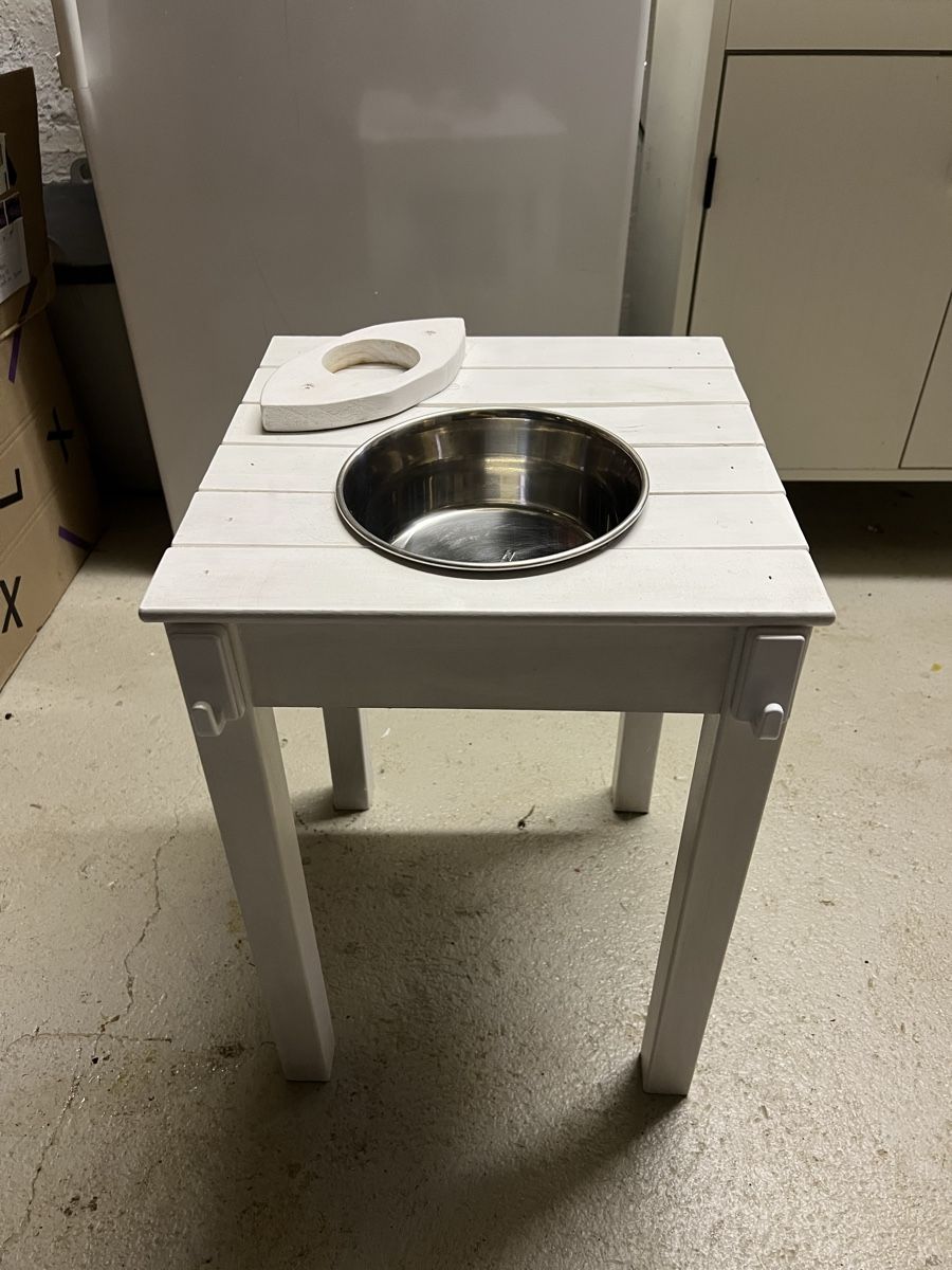 Mobili per bagno: Waschtisch für Kleinkinder  – Usato da Rikon im Tösstal venduto da Jenny_T3223