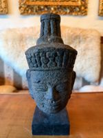 Buddha/Shiva Skulptur im Khmer Stil aus Sandstein
