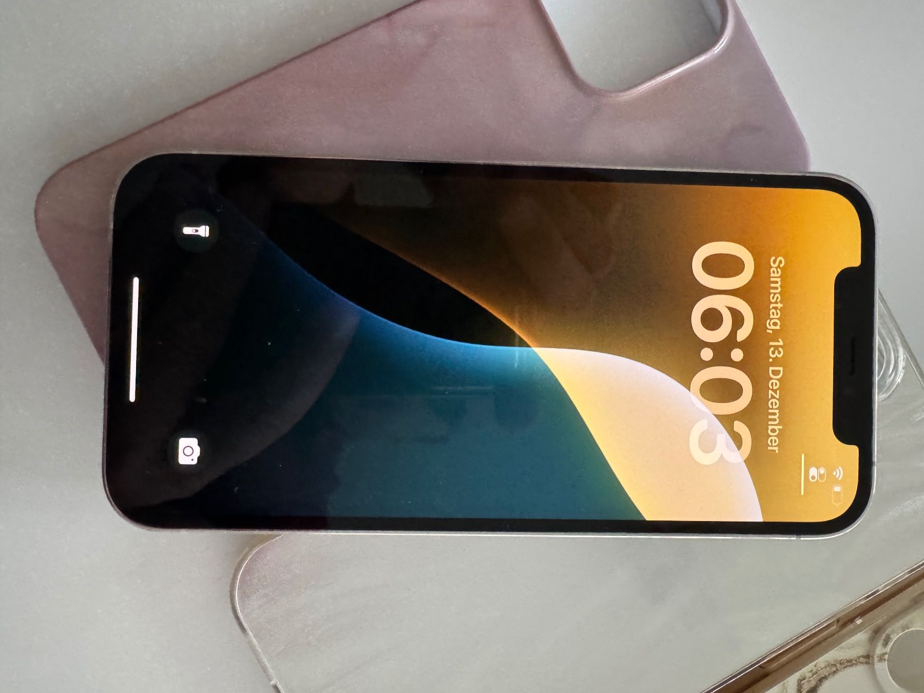 Apple Telefoni cellulari / Smartphones: İphone 12 pro 128 gb silber – Usato da Winterthur venduto da Alp9 7