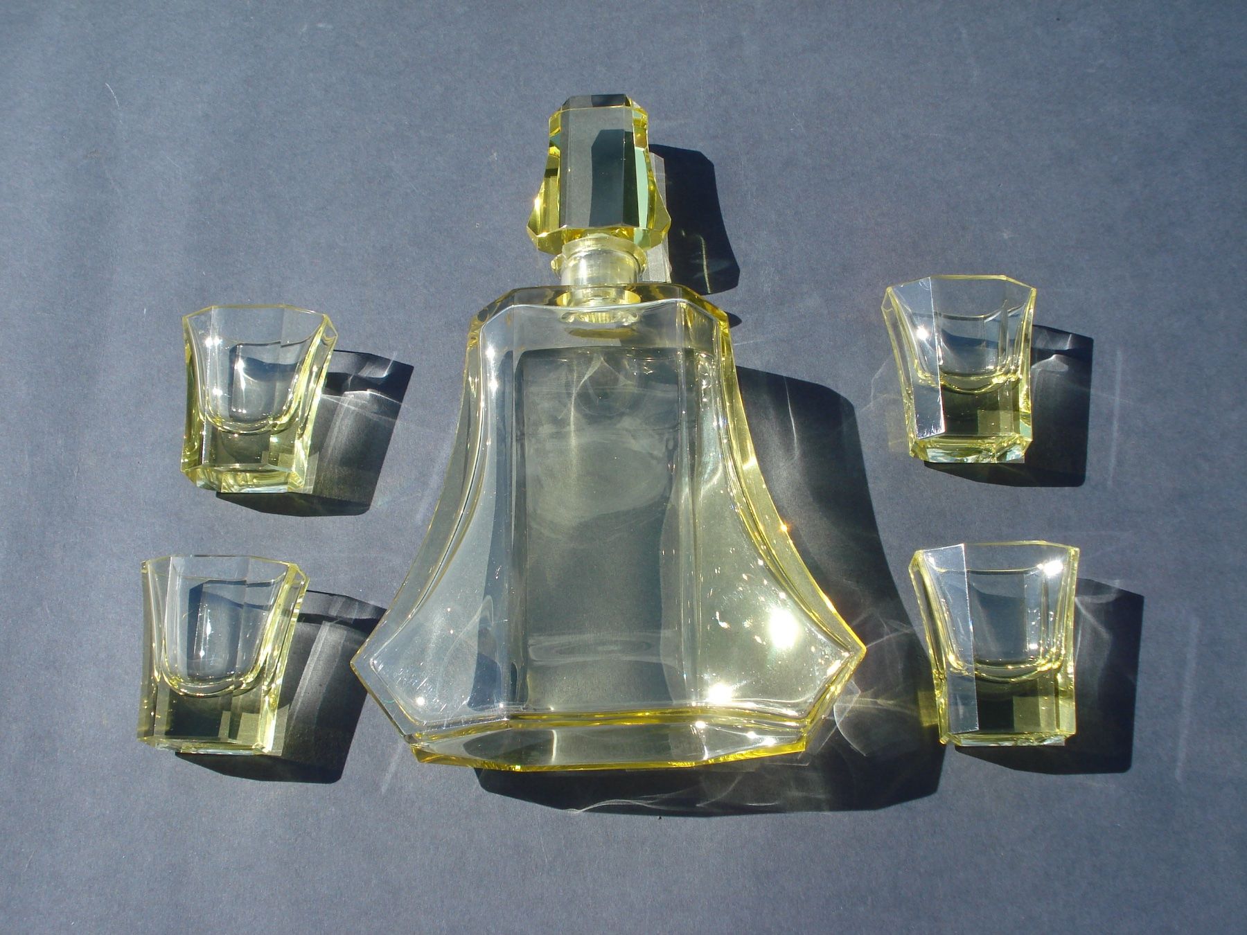 Moser Caraffe: Antike Karaffe Moser Karlsbad – Usato da Basel venduto da art.basel 4