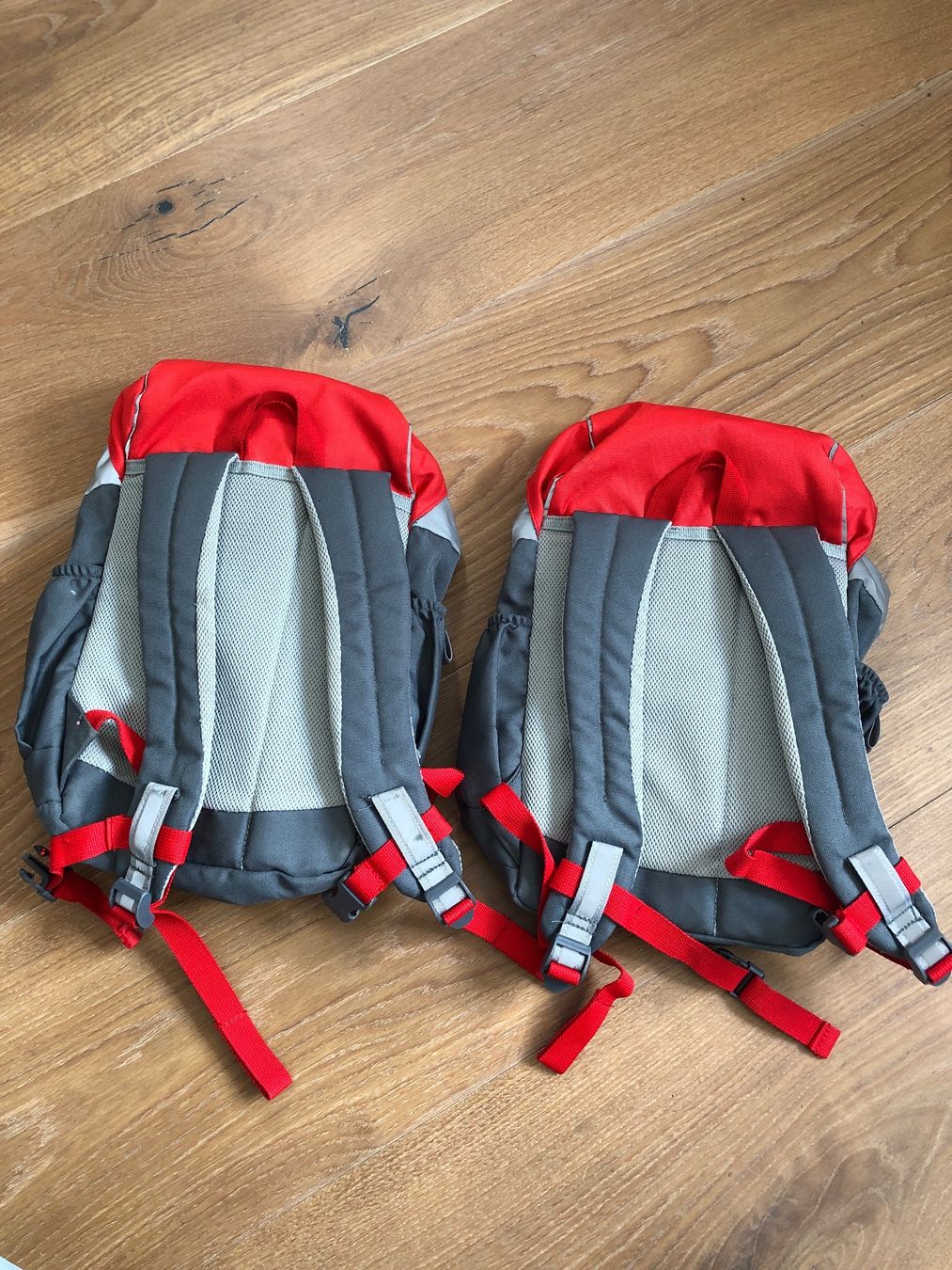 Sacs & sacs à dos: 2 Kinderrucksäcke – D'occasion à Sarmenstorf par Contendra 1
