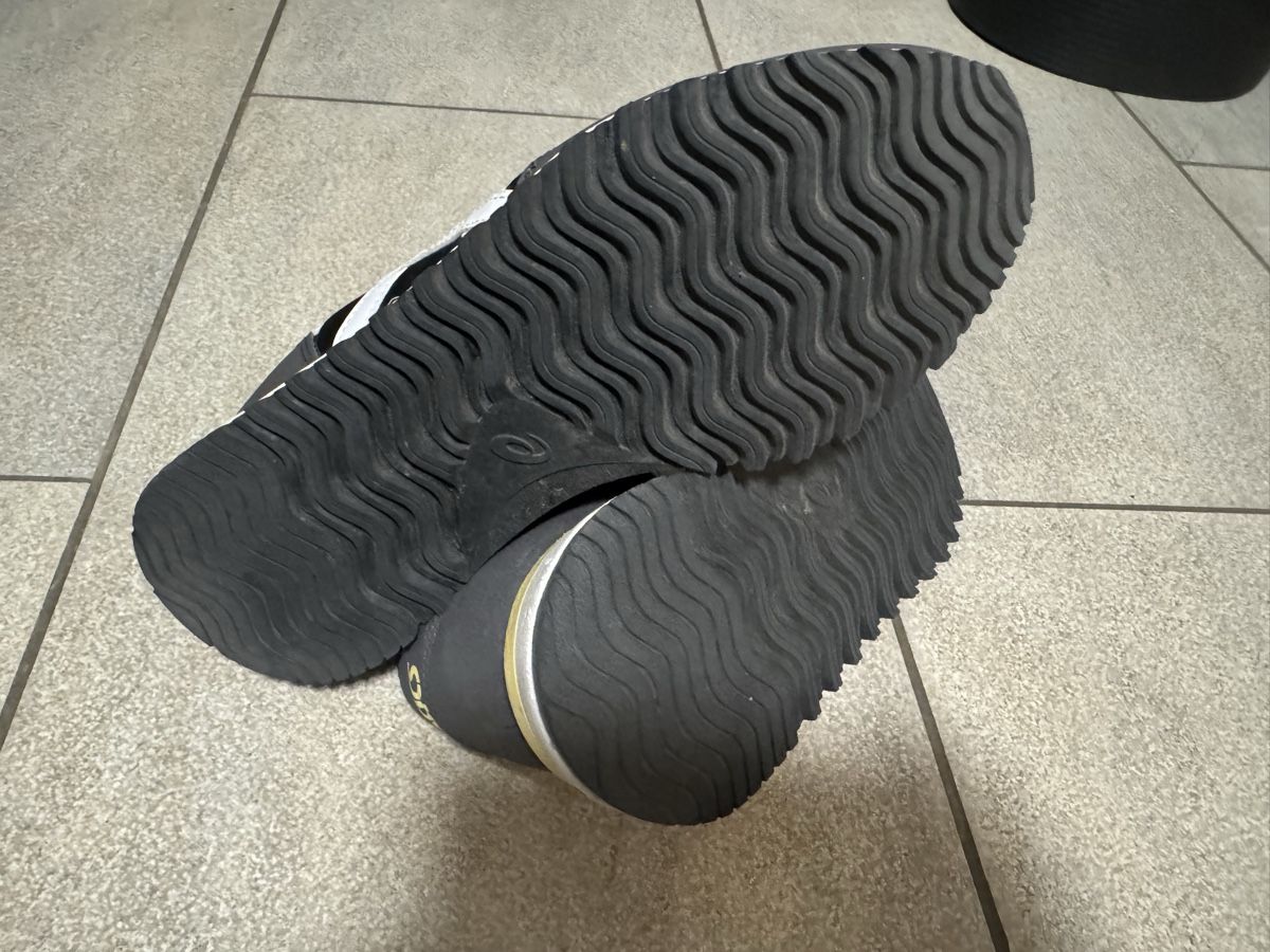 Asics Herrenschuhe: Asics Sneacker Gr. 39 Ezfoam – Gebraucht aus Zäziwil von blackpearl 3