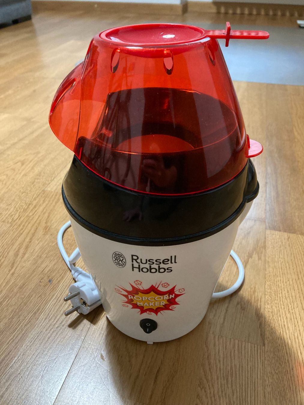 Russell Hobbs Appareils de cuisine: Russell Hobbs Fiesta Popcorn maker – D'occasion à Baden par mar_c82t