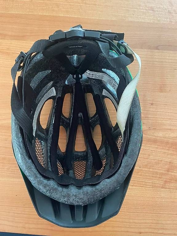 Alpina Casques: Helm – D'occasion à Wetzikon ZH par and_7xqs 1