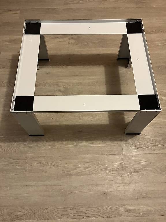 Altro in Decorazioni & Accessori: Gestell für Tumbler oder Waschmaschine  – Usato da Riehen venduto da ber_2chy