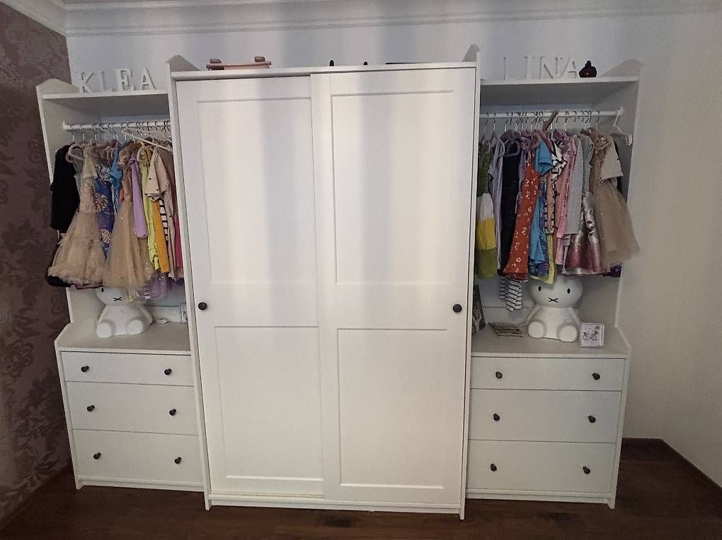 Ikea Armadi: Kleiderschrank – Usato da Schaffhausen venduto da Fimiried