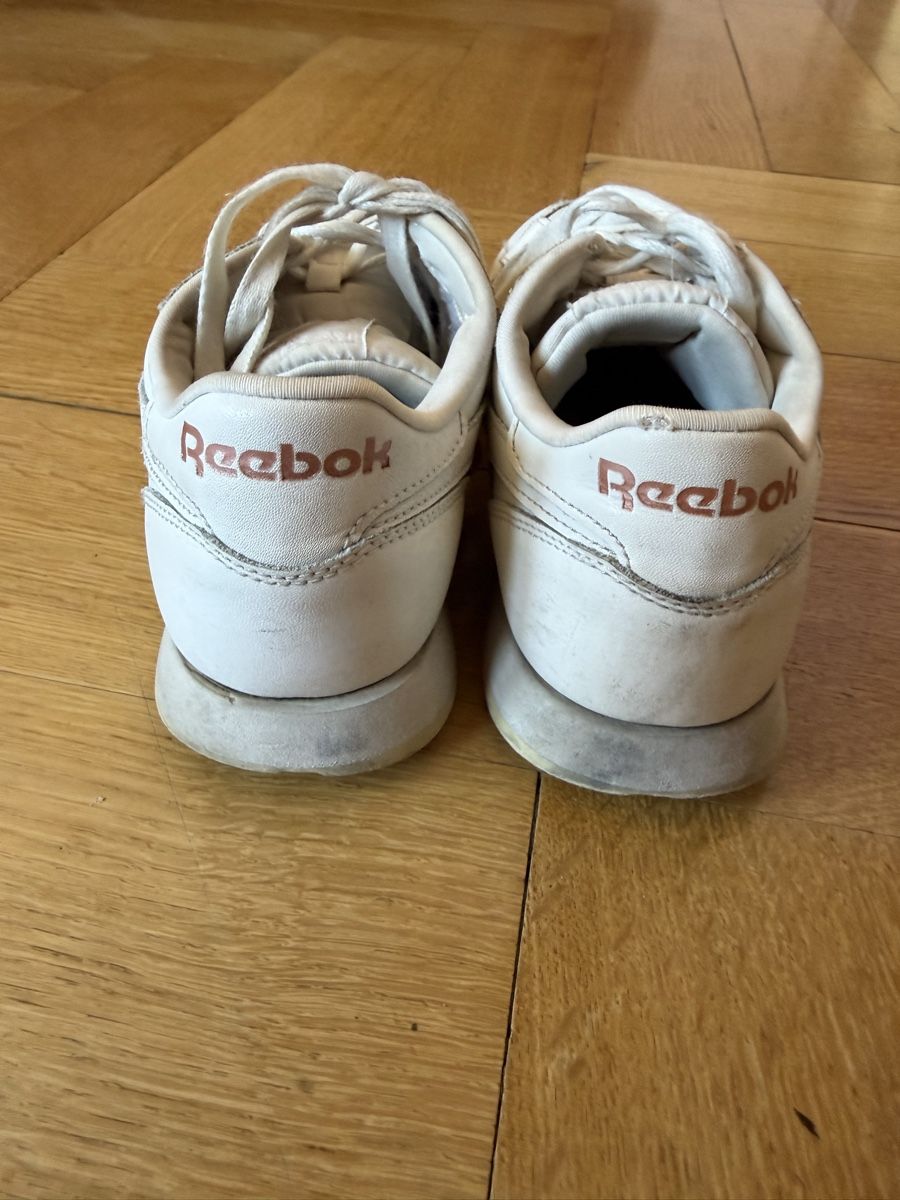 Reebok Chaussures hommes: Reebok Sneakers off-white, 39 – D'occasion à Basel par 1998-lcs 5