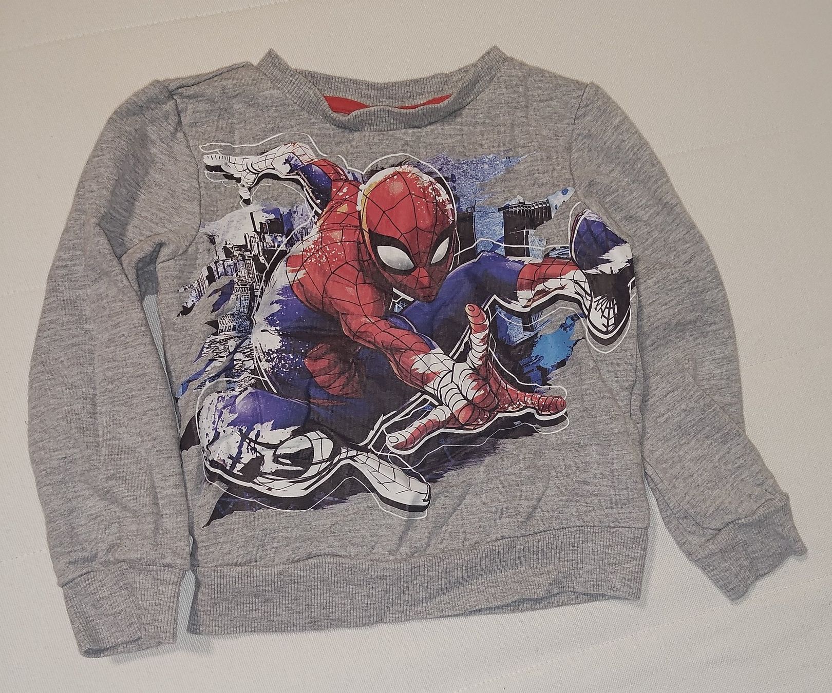 Maglioni & Felpe: Spiderman Pulli, Grösse 110 – Usato da Laupersdorf venduto da ela_uatb