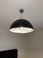 Schwarze Hängelampe von Invicta Interior mit dimmbarer Birne