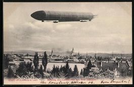 Zeppelin-Luftschiff überfliegt Konstanz