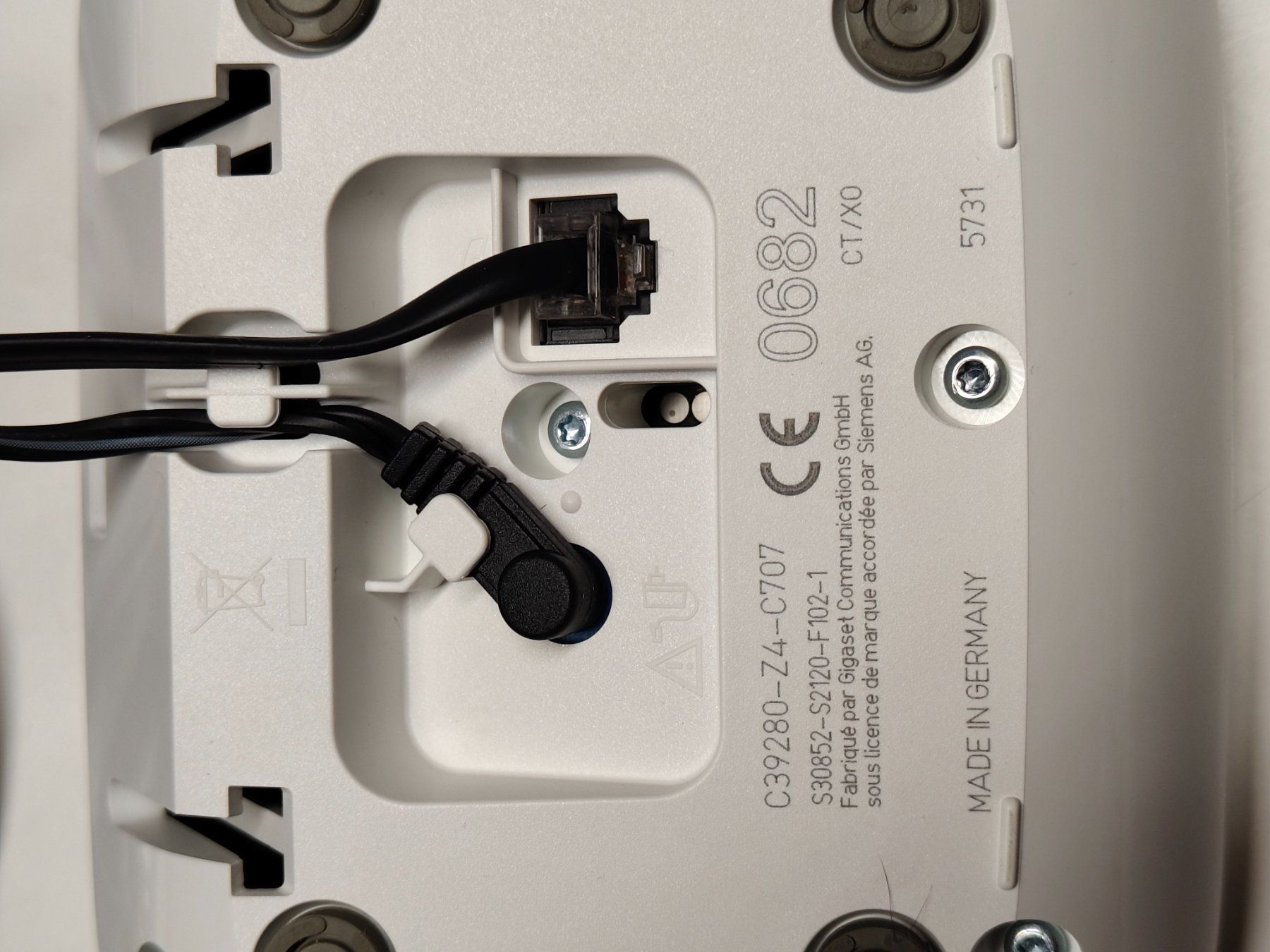 Gigaset Telefoni: Gigaset C595 Schnurlostelefon mit Ladekabel – Usato da Oberhelfenschwil venduto da rsm_j976 2