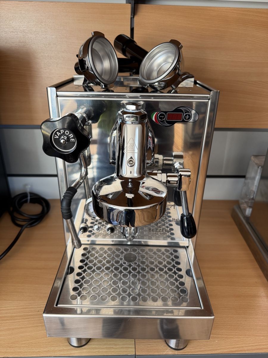 Bezzera Macchine per caffè & Macchine per espresso: Bezzera 6 Monate Garantie  – Usato da Rothrist venduto da GeppiKaffeemaschinen 4