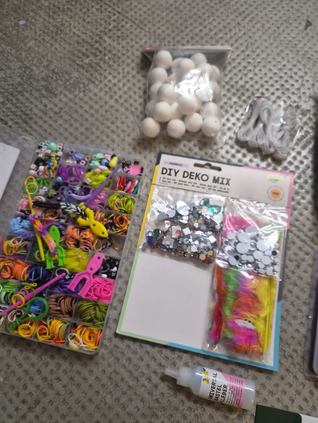 Kit bricolage: Bastelset div. Zubehör – Usato da Muttenz venduto da Ela_Manu 1