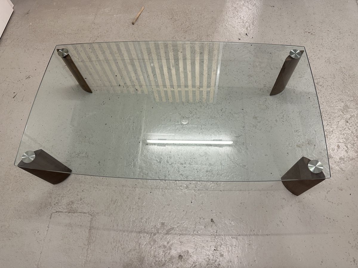 Tavoli: Designer glass coffee table – Usato da Zürich venduto da Palzinc 3