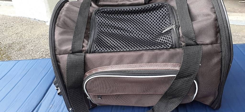 Cucce & Letti: Hunde Katzen Tasche Rucksack – Usato da Gempen venduto da bor_nv7f