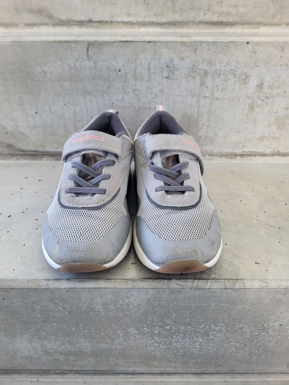 Scarpe per ragazze: KangaROOS Turnschuhe Gr. 35 – Usato da Thalwil venduto da J_Doe 3