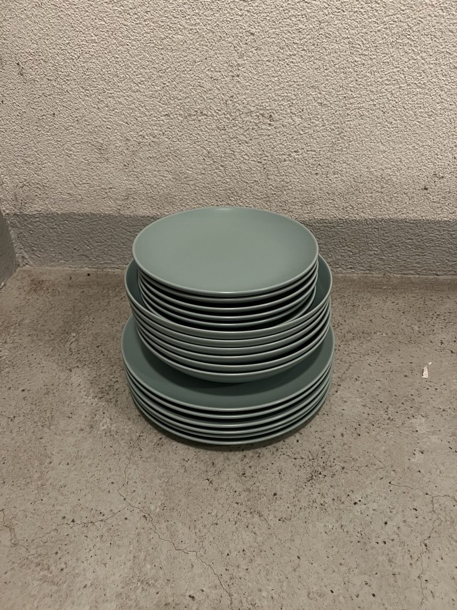 Ikea Geschirrsets: Färgklar Tellerset 18-teilig – Gebraucht aus Zollikofen von timuster94