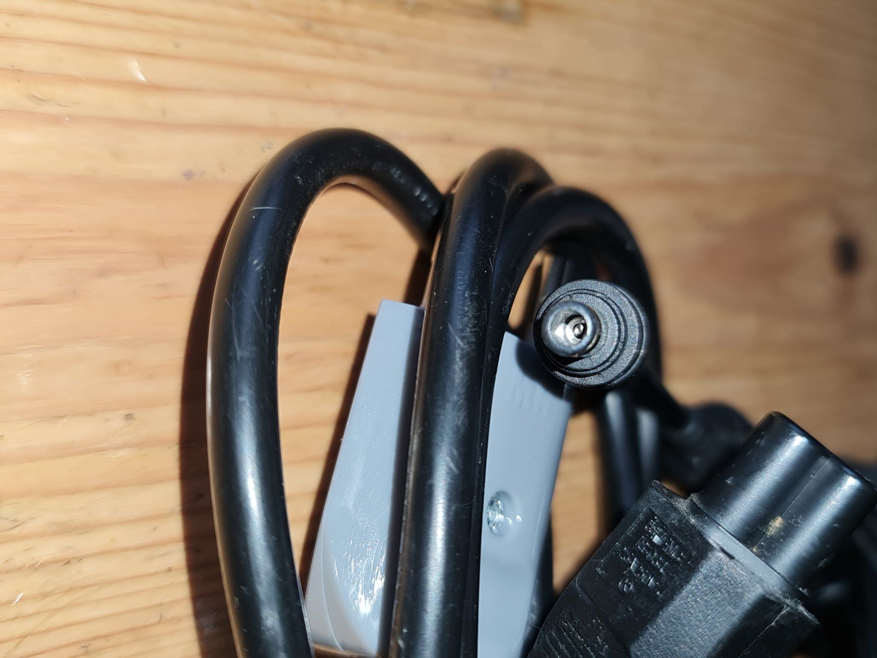 Chargements: Netzteil 60W – D'occasion à Winterthur par Hai6 5