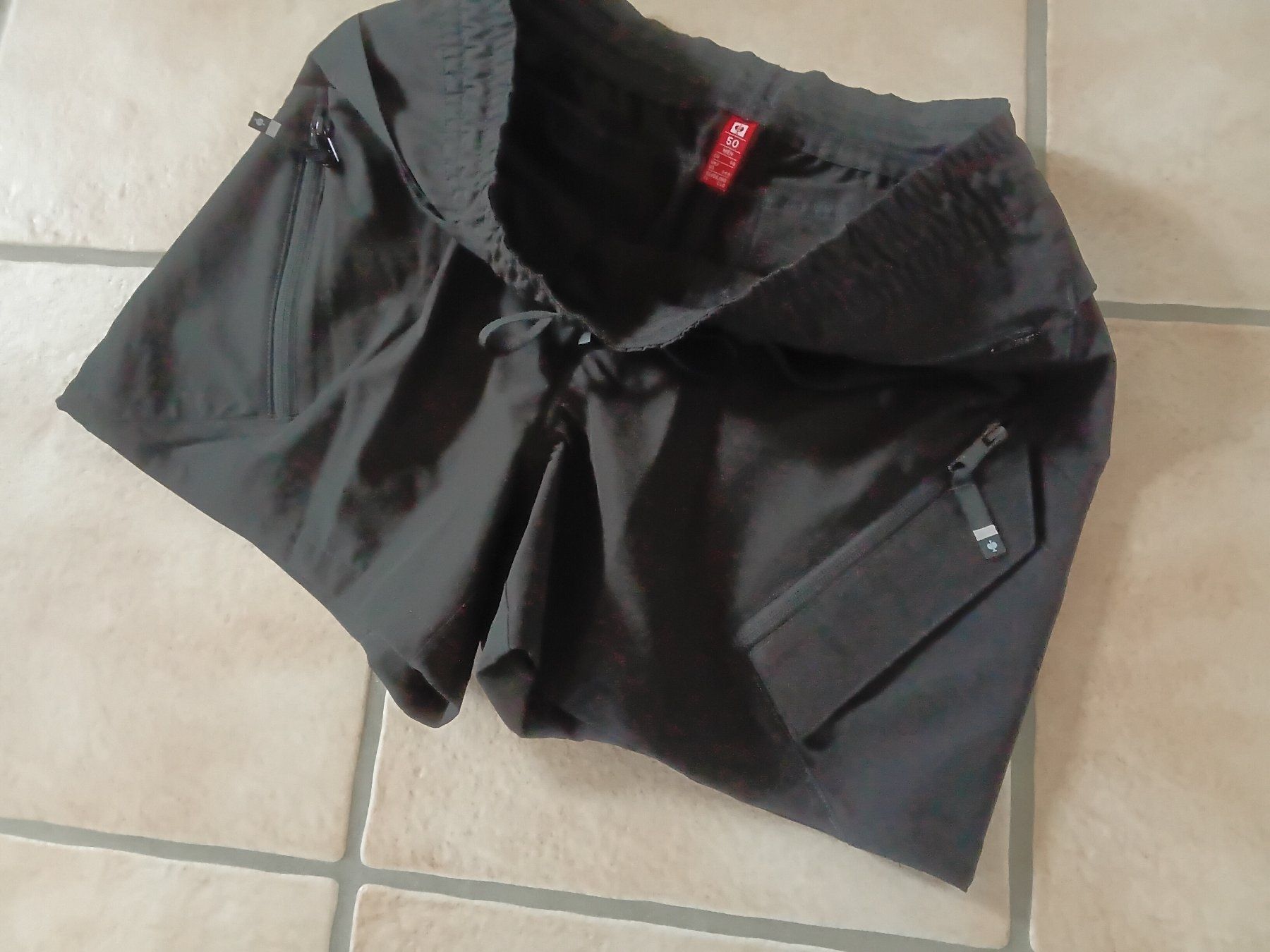 Pantalons: Engelbert Strauss X-Short e.s. ambition schwarz Gr. 50 – D'occasion à Riniken par Kandergrund86 2