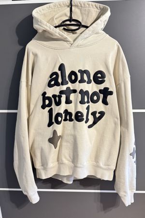 Broken Planet Hoodie | „Alone But Not Lonely“ weiss/beige