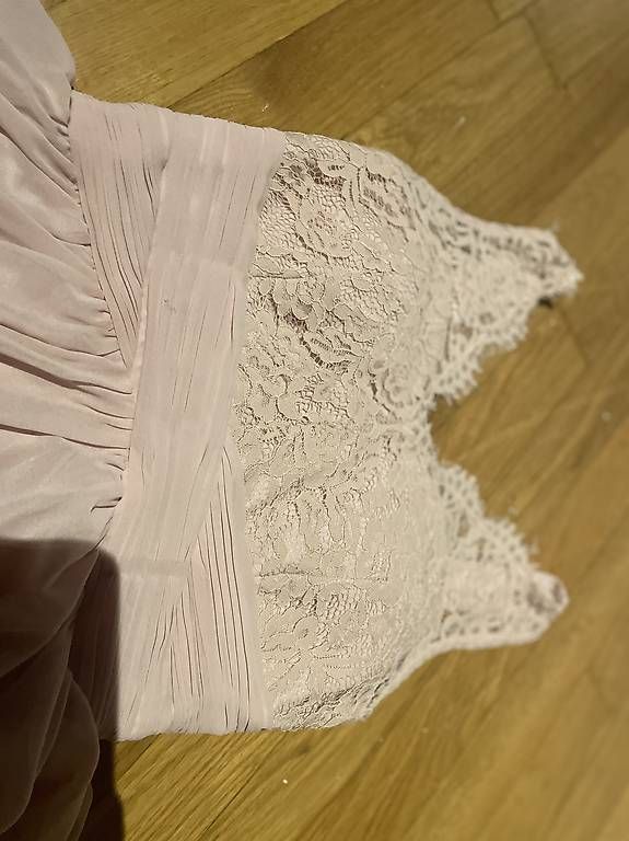 Kleider: Vendo bellissimo vestito rosa antico  – Gebraucht aus Maroggia von ila_bb5l 1