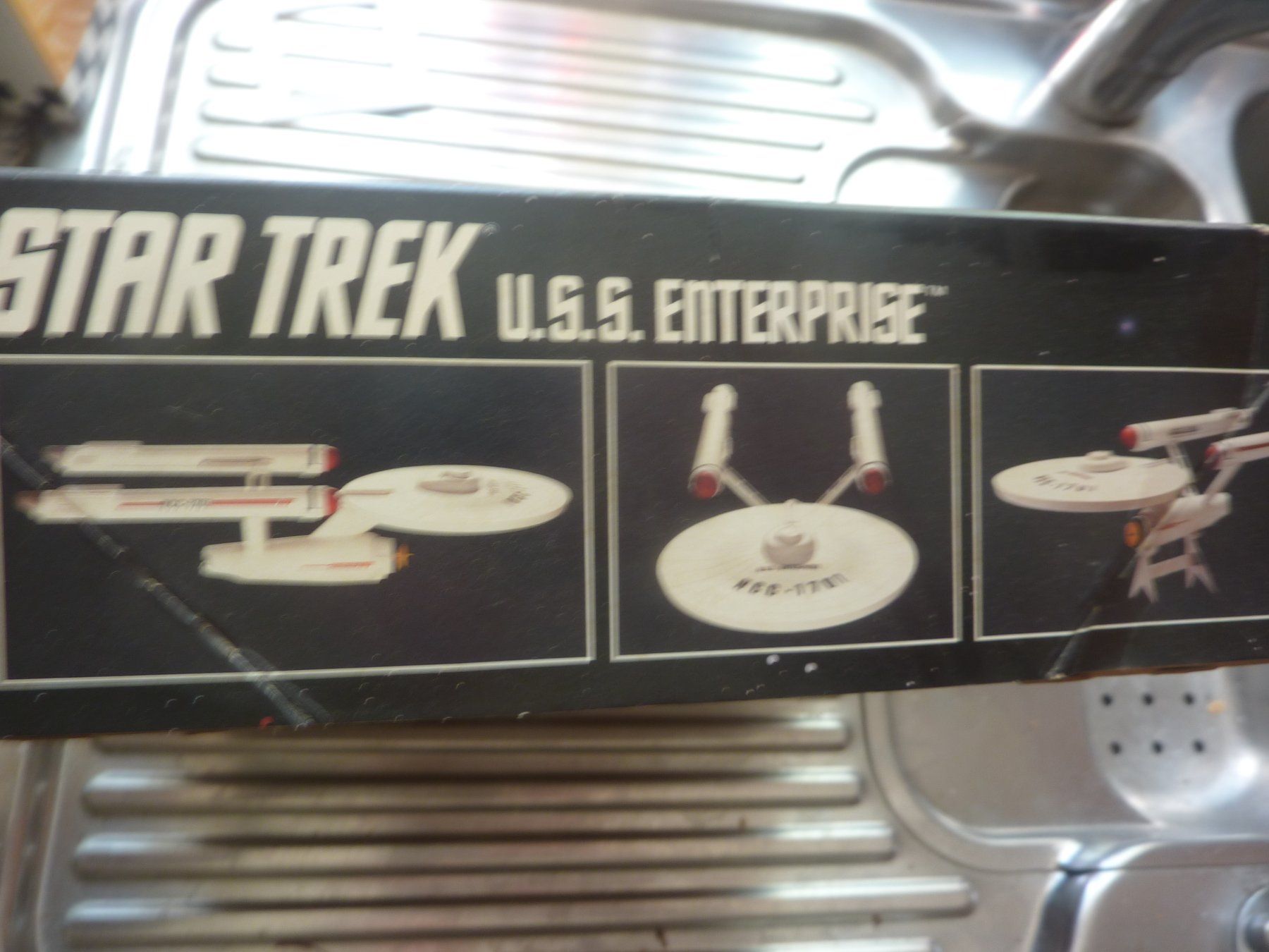 Modellbausätze & Standmodelle: U:S:S. ENTERPRISE – Neu und originalverpackt aus Balsthal von bouteliee 1