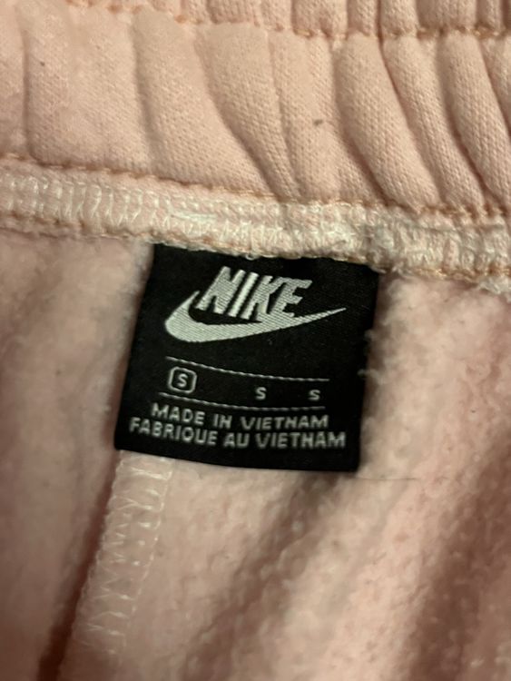 Nike Pantalons: Pantalon jogging Nike Rose poudré Taille S Femme – D'occasion à Chénens par Picco82 2