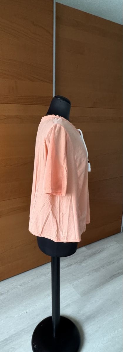 Marc Cain Blusen: Bluse kurzarm / Marccain Sport Gr.40 – Gebraucht aus Morschach von jeanhenrifabre 3
