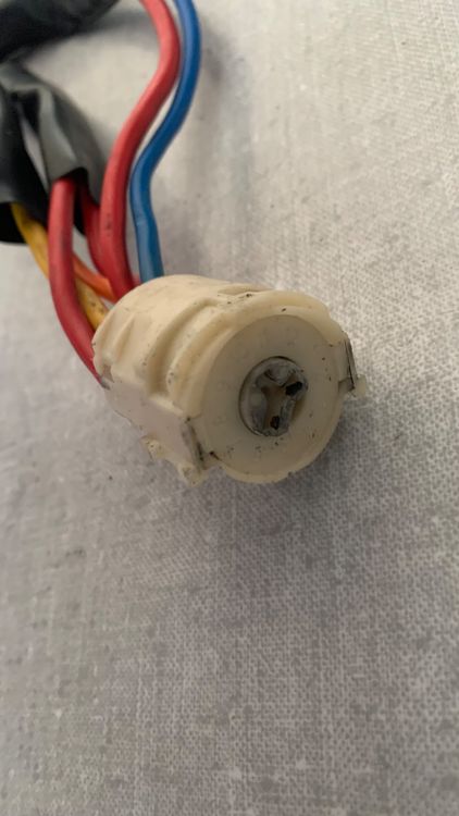 Produktbild von PETSTIBLE Zündschalter Mit Schlüssel - Ersatz Für Rasenmäher Ariens, Poulan, MTD