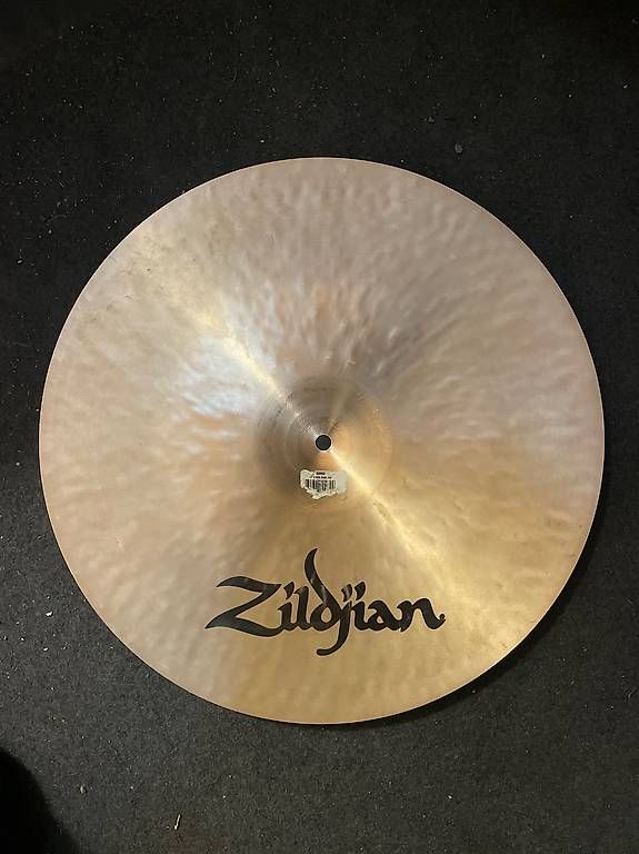 Instruments de musique: 17" Zildjian Dark Thin Crash – D'occasion à Basel par jan_vf8z 3