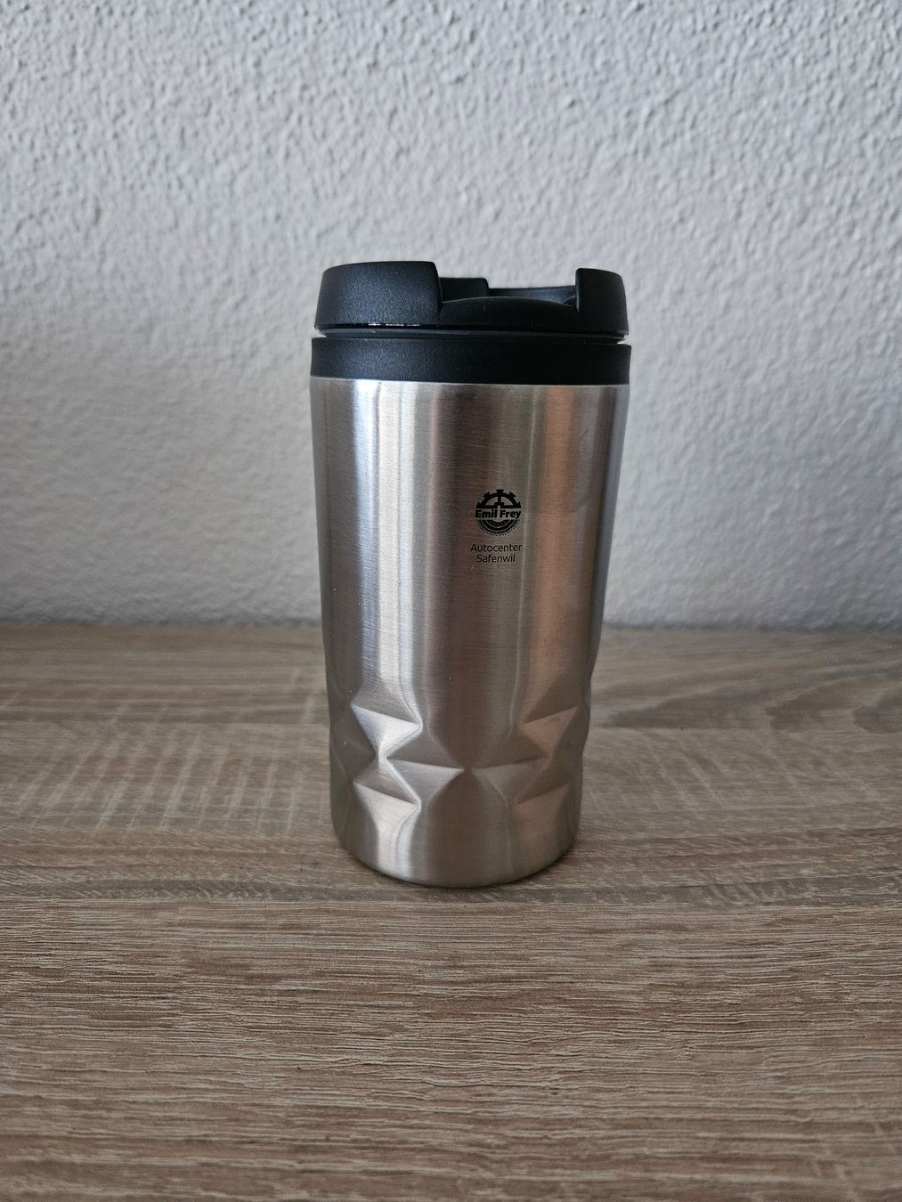 Tazze: Coffee Thermos Cup (Emil Frey) – Nuovo e nell'imballaggio originale da Wauwil venduto da seriously3