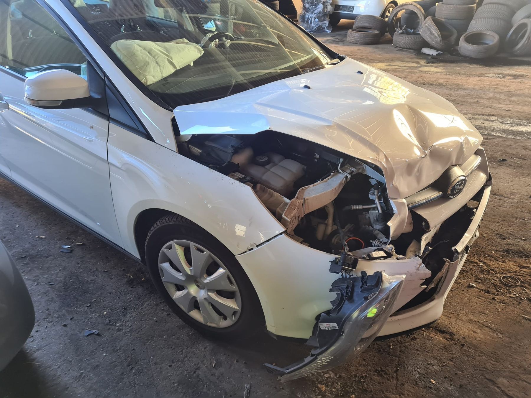 Ford Autos: Unfallwagen – Defekt aus Kerzers von Pesche12 1