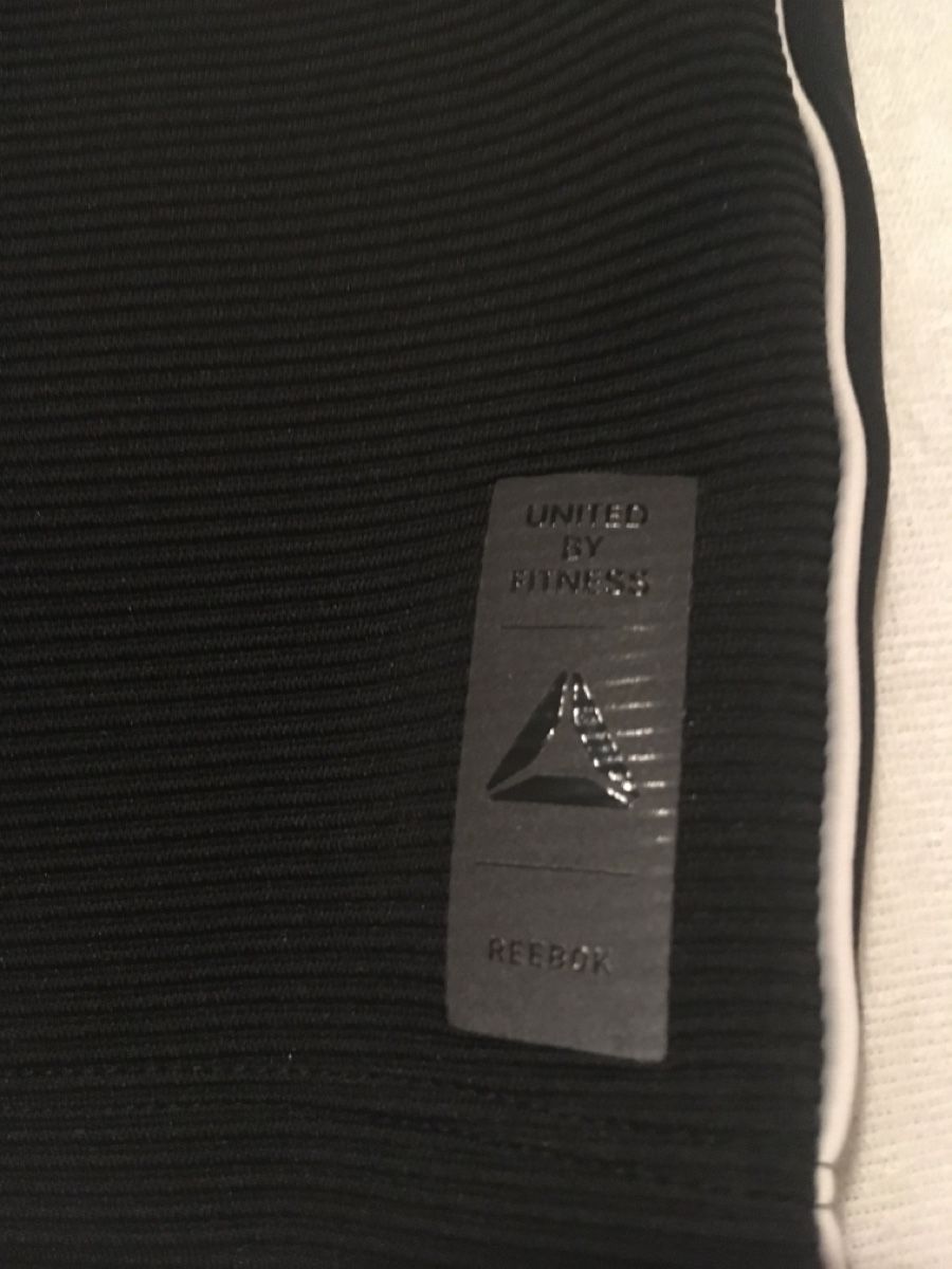 Reebok Tops: Les Mills Top – Gebraucht aus Bassersdorf von secondhand_clothing 3