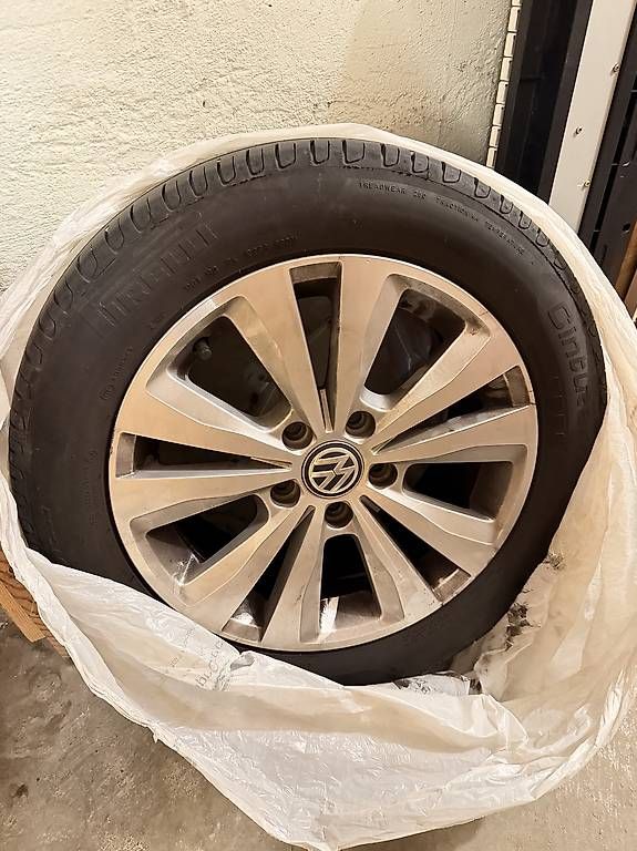 Pneumatici & Ruote complete: VW Kompletträder – Usato da Baden venduto da EMRUBE
