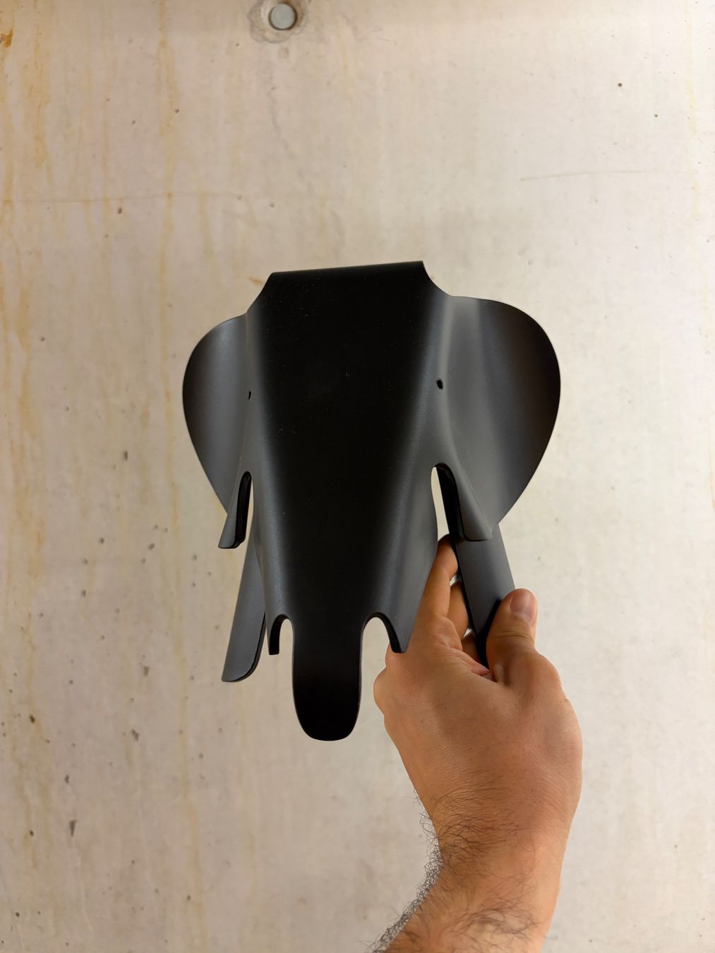 Vitra Figurines: Vitra Eames Elephant – klein, schwarz – D'occasion à Zürich par sas_cp8k 1
