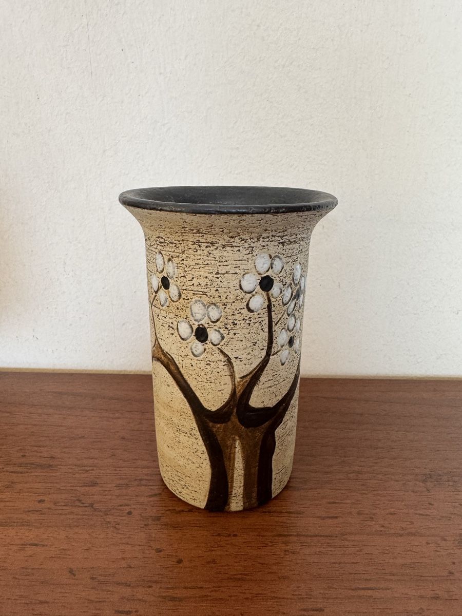Vasi & Recipienti: Sgrafo Keramik Vase, West Germany – Usato da Balsthal venduto da Narulya
