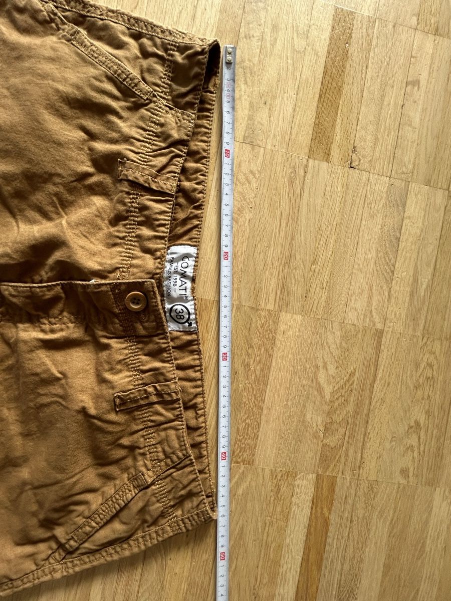 Pantaloni: Short Cargo Homme taille 38 – Usato da Nyon venduto da Iamher 1