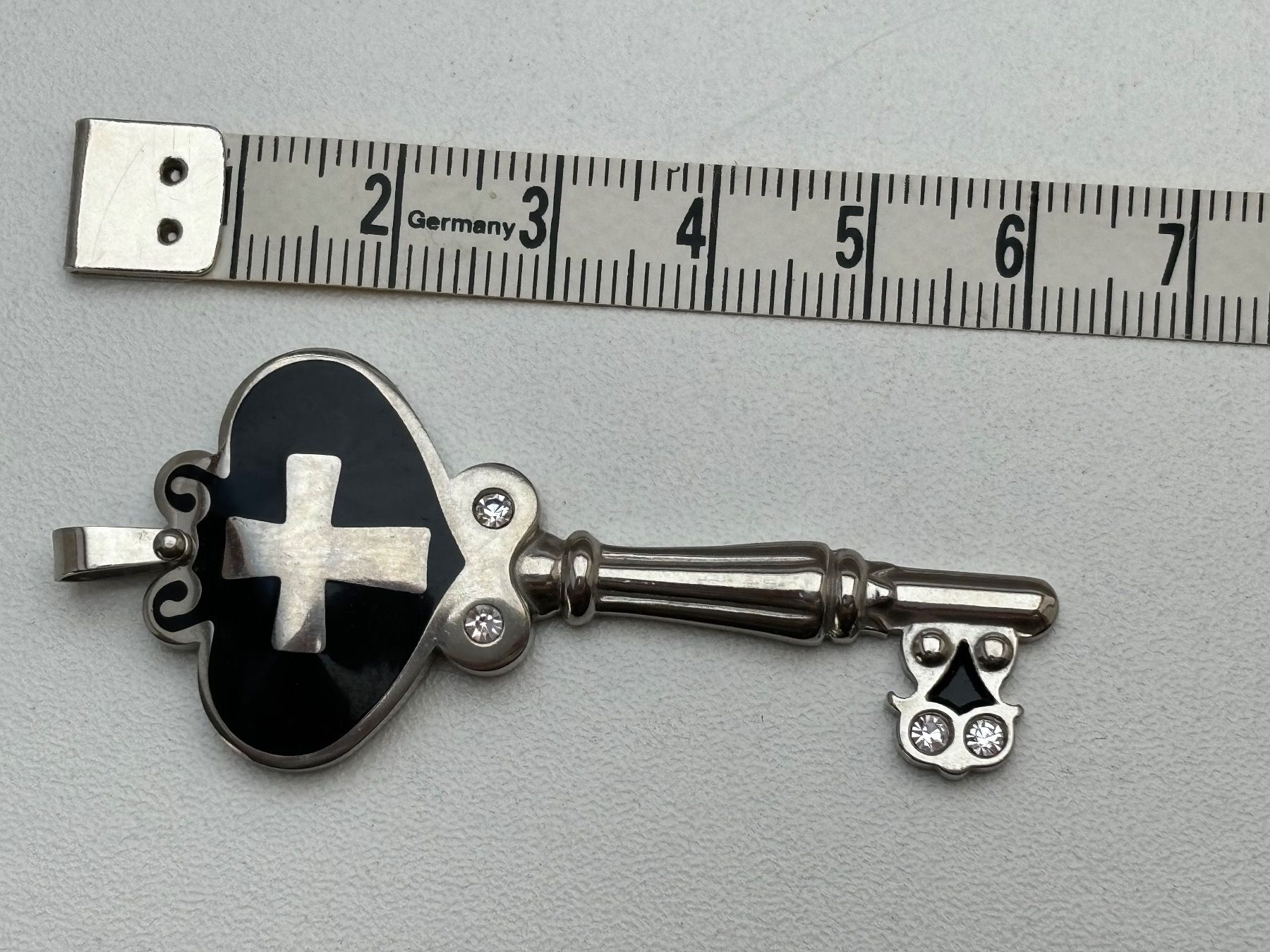 Ciondoli: Schmuck-Anhänger mit Kreuz schwarz steinless – Nuovo (secondo la descrizione) da Hendschiken venduto da Uraniali 6