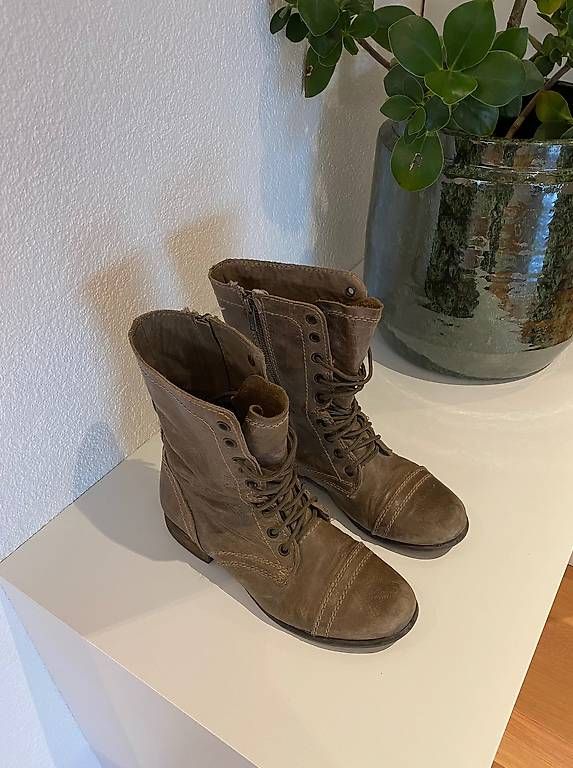 Steve Madden Scarpe da donna: Steve Madden Leder Stiefel / Boots Gr. 37 – Usato da Oberengstringen venduto da Simone_Ro 2