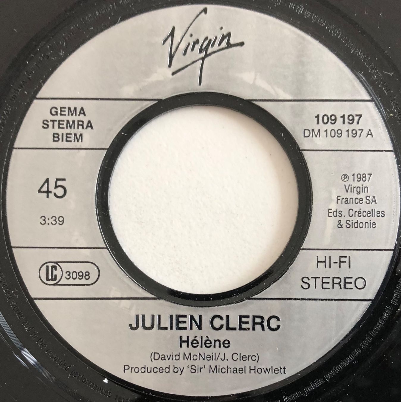 Dischi in vinile: JULIEN CLERC - HÉLÈNE – Usato da Poliez-Pittet venduto da Newtown-Records 2