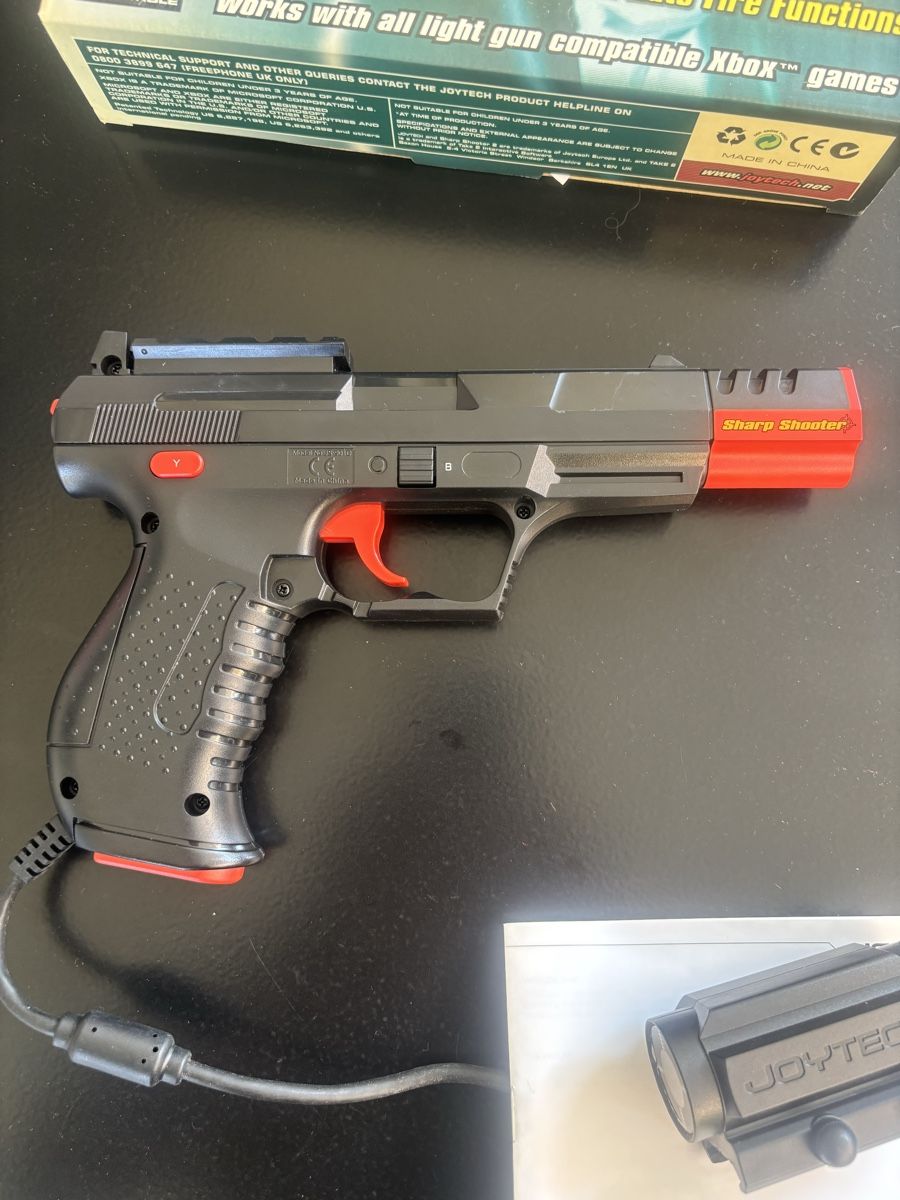Controller: Joytech Sharp Shooter Arcade LightGun für Xbox in OVP – Nuovo (secondo la descrizione) da Volketswil venduto da 1970rog 1