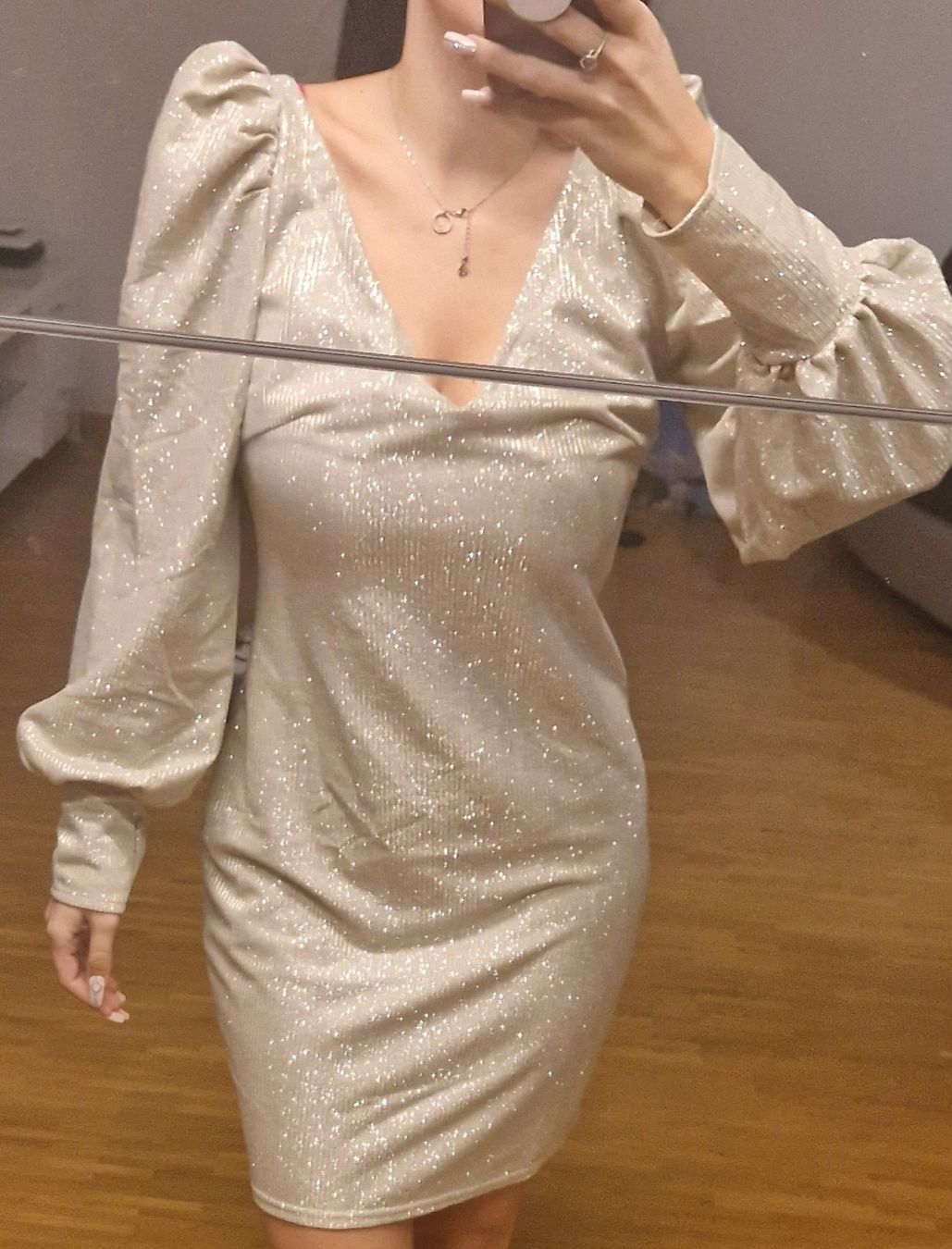Vestiti: Robe dorée à paillettes taille M/L – Nuovo (secondo la descrizione) da Versoix venduto da aline_b