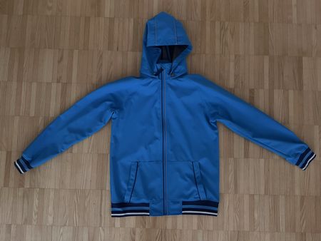 Kinder Softshelljacke blau Grösse 158/164 sehr guter Zustand