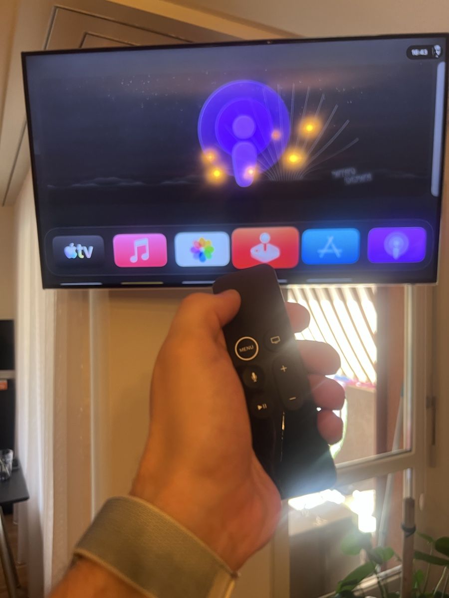 Apple Télécommandes: Apple TV Siri Remote A1962 – D'occasion à Wädenswil par dai_2bcv 4